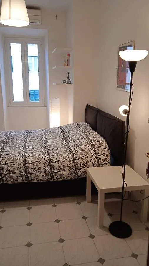 Apartamento La Casa Alla Basilica Roma Itália